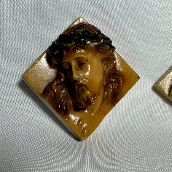 Vintage Jesus Blessed Virgin Mary Chalkware Wall Plaques Catholic Square - Picture 3 of 9
